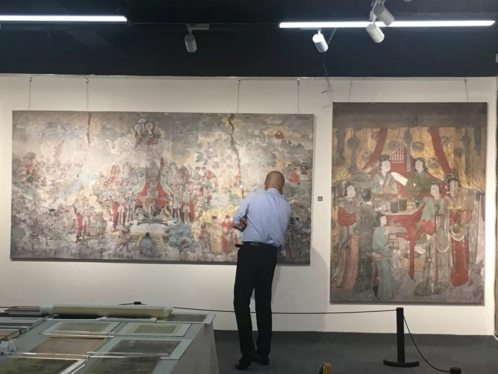 佳能商業(yè)打印設(shè)備及寬幅面噴碼機(jī)攜手為文化藝術(shù)傳承助力