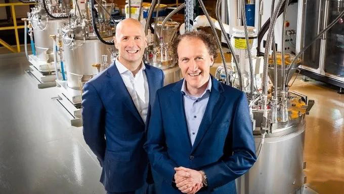 UVGel墨水技術(shù)優(yōu)勢(shì)獨(dú)特 佳能投產(chǎn)新墨水工廠